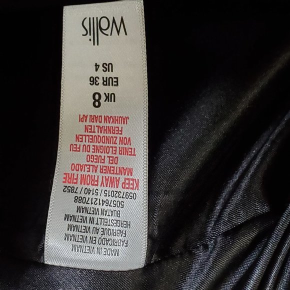 White/Black/Red Wallis Peacoat - Sz 4 (EUC) - Picture 12 of 12